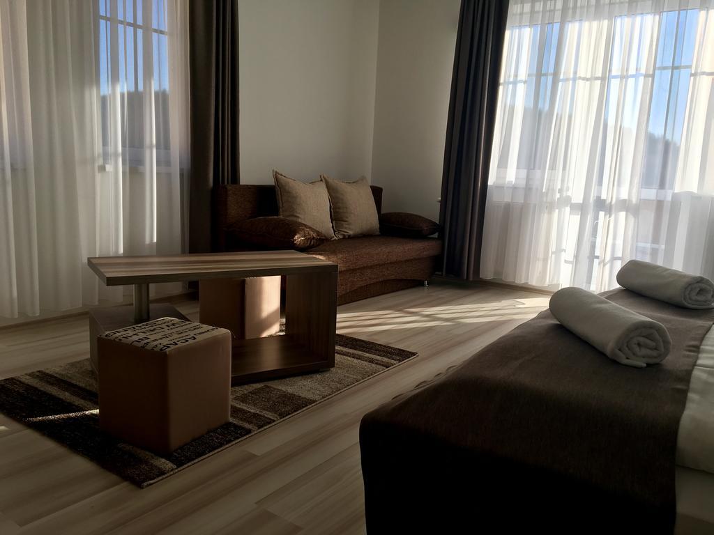 F&M Apartman Egerszalók Exterior foto